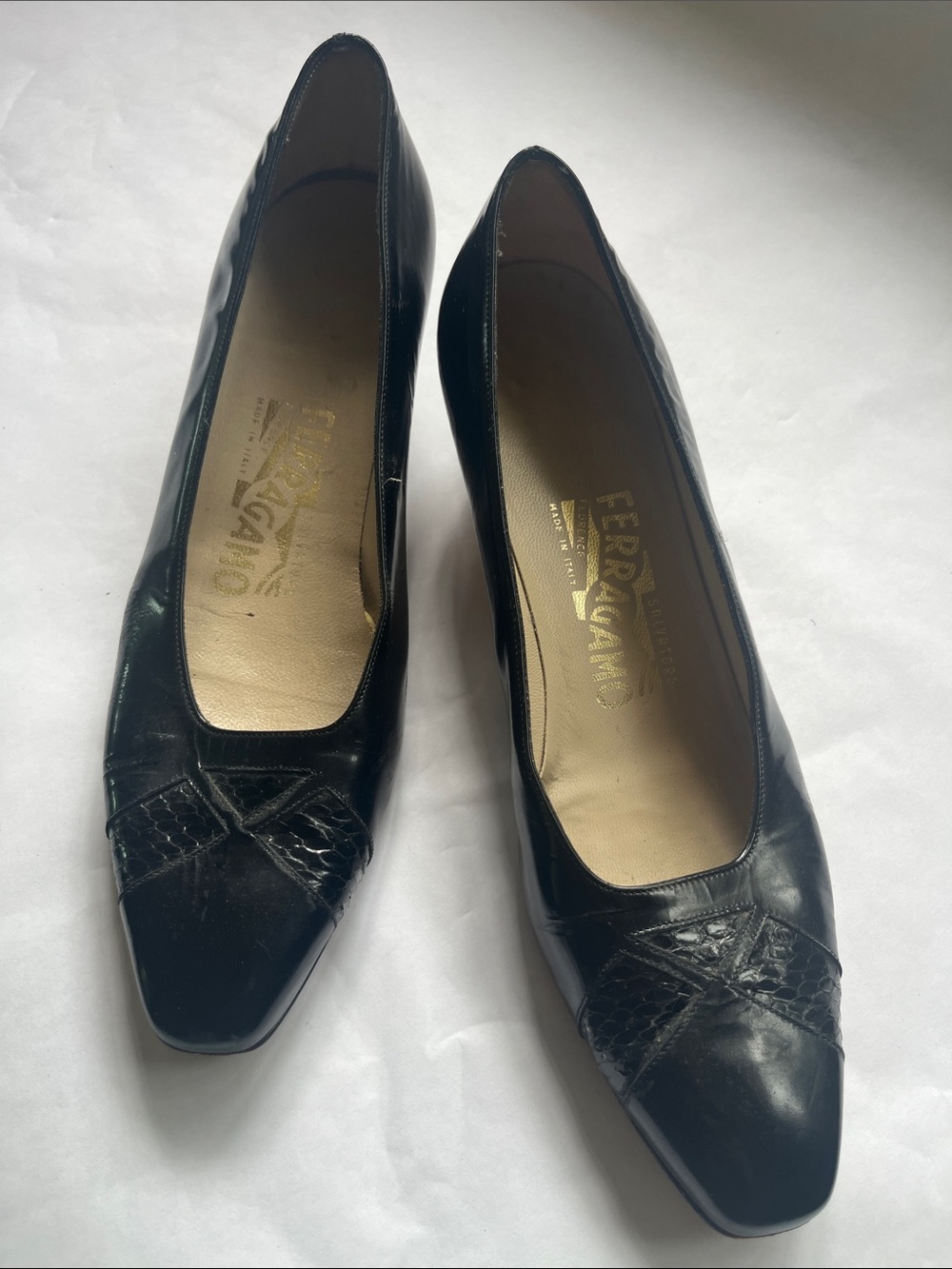 Vintage Ferragamo heels